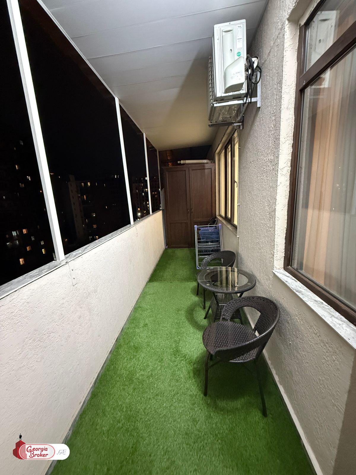 იყიდება ახალი გარემონტებული 2 ოთახიანი ბინა